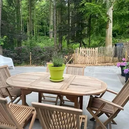 度假居 De La Tour