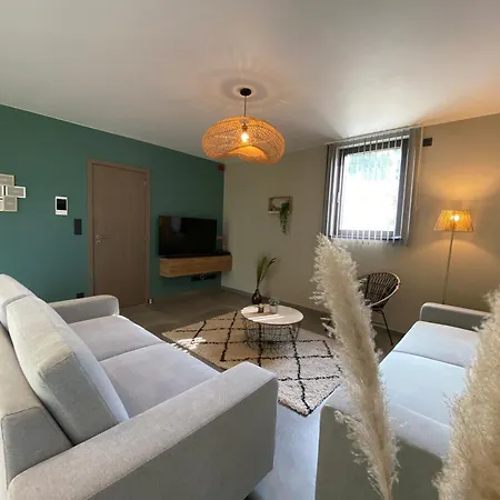 De La Tour Casa vacanze Hotton