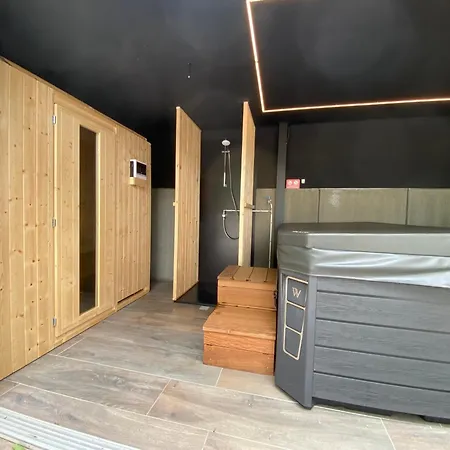 De La Tour Casa vacanze