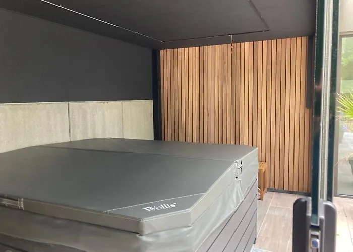 Holiday home De La Tour *