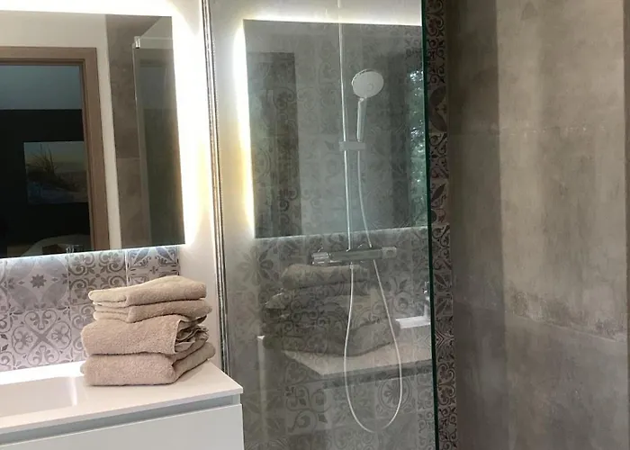 Holiday home De La Tour *