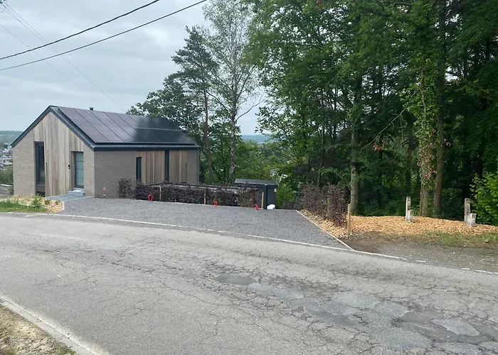 De La Tour Holiday home