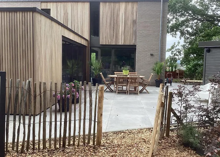 De La Tour Holiday home Hotton