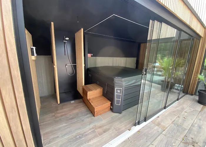 Holiday home De La Tour Hotton