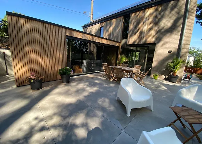 De La Tour Holiday home *